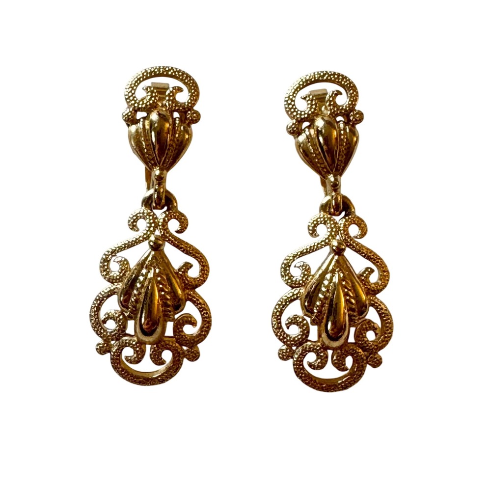 Vintage Crown Trifari‎ Gold Tone Filigree Drop Dangle Clip On Earrings